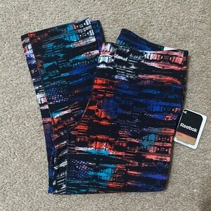 Women’s Reebok Tight Fit Colorful Patterned Capri Leggings - Size M